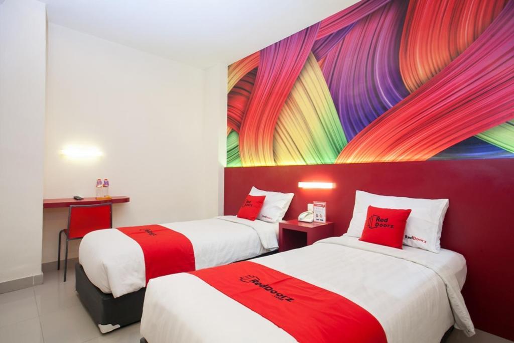 Reddoorz Near Hawaii Water Park Hotel Malang Exterior foto